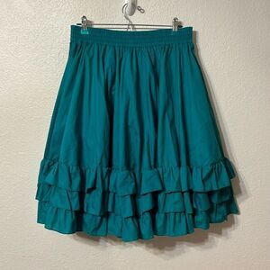 Square Up Fashions Tiered Midi Skirt Large